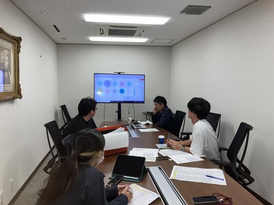 中央委員会を開催しました。